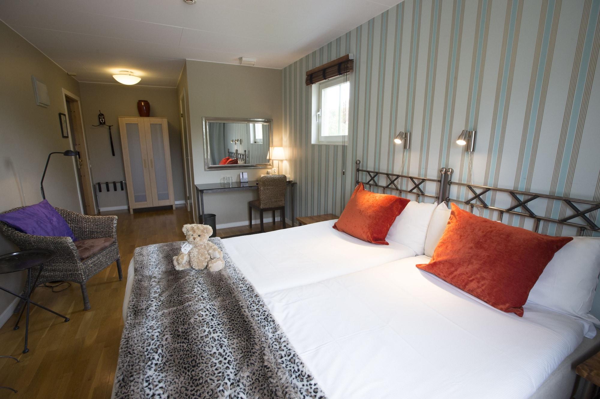 Maude'S Hotel Enskede Stockholm Luaran gambar