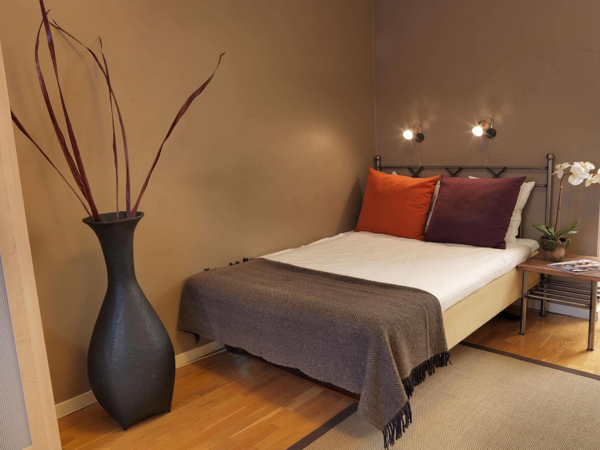 Maude'S Hotel Enskede Stockholm Luaran gambar